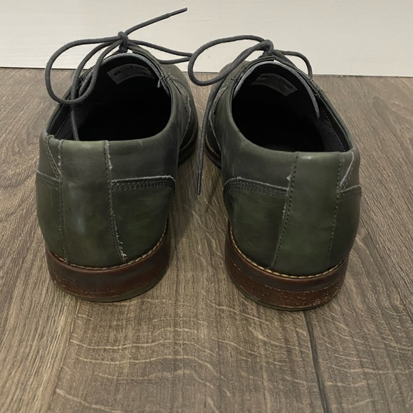 Rockport Flexible Shock Absorbing Men’s Grey Dress Shoes - Picture 4 of 4